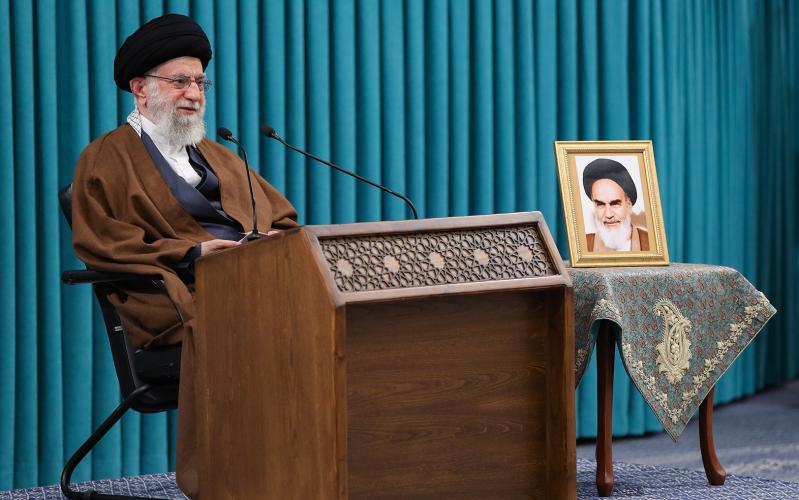 दुनिया के हालात से साम्राज्यवाद के बारे में ईरानी क़ौम के स्टैंड की सच्चाई और भी स्पष्ट हो गई