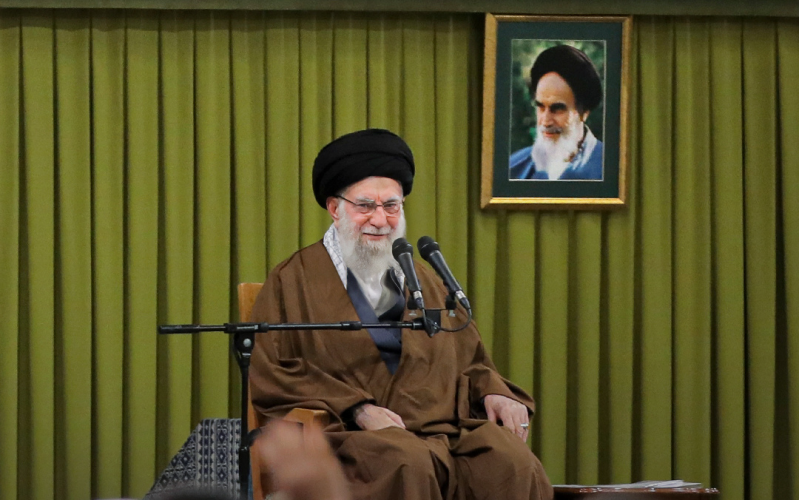 इस्लामी घरानाःमियां बीवी एक दूसरे की क़िस्मत और आख़ेरत संवारें